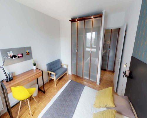 Chambre dans le Square Henri Regnault