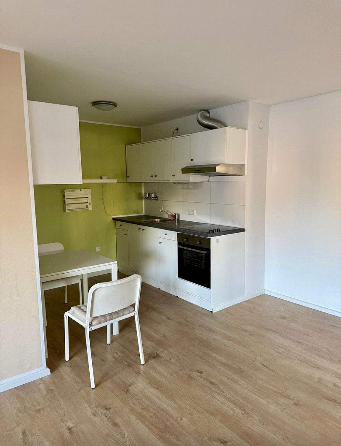 Bright 1-Room Apartment With Balcony And Parking In Oftersheim - 11