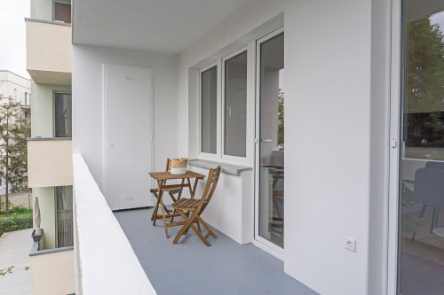 Beautiful 3-room apartment in Düsseldorf-Bilk with a large quiet balcony and high-quality fitted kitchen. - Gallery - 5