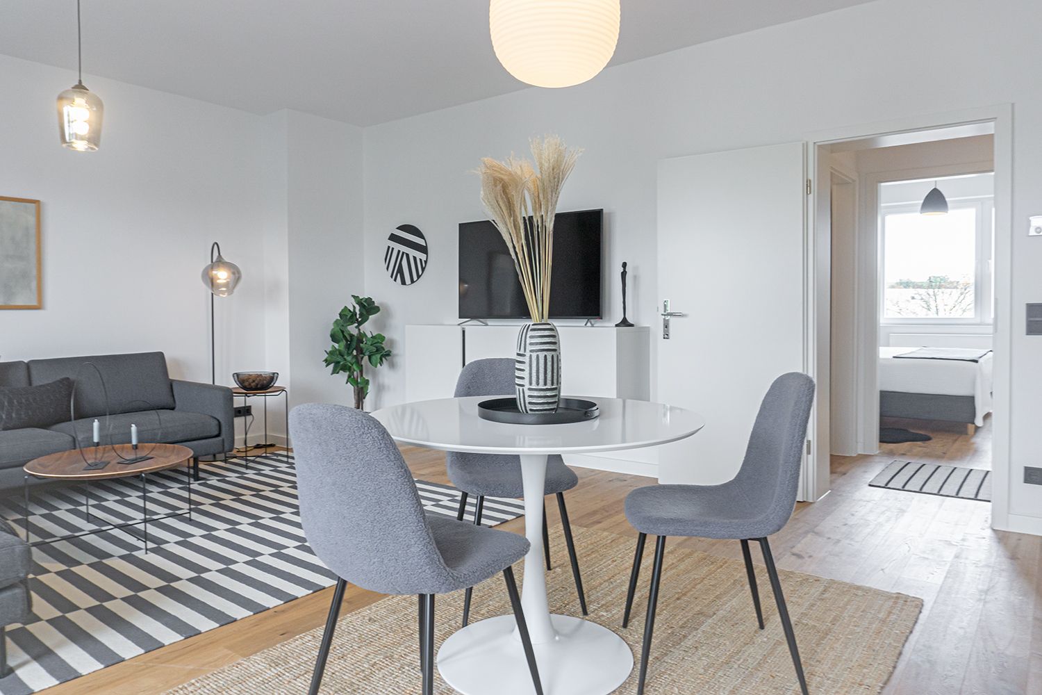Beautiful 3-Room Apartment In Düsseldorf-Bilk With A Large Quiet Balcony And High-Quality Fitted Kit - 27