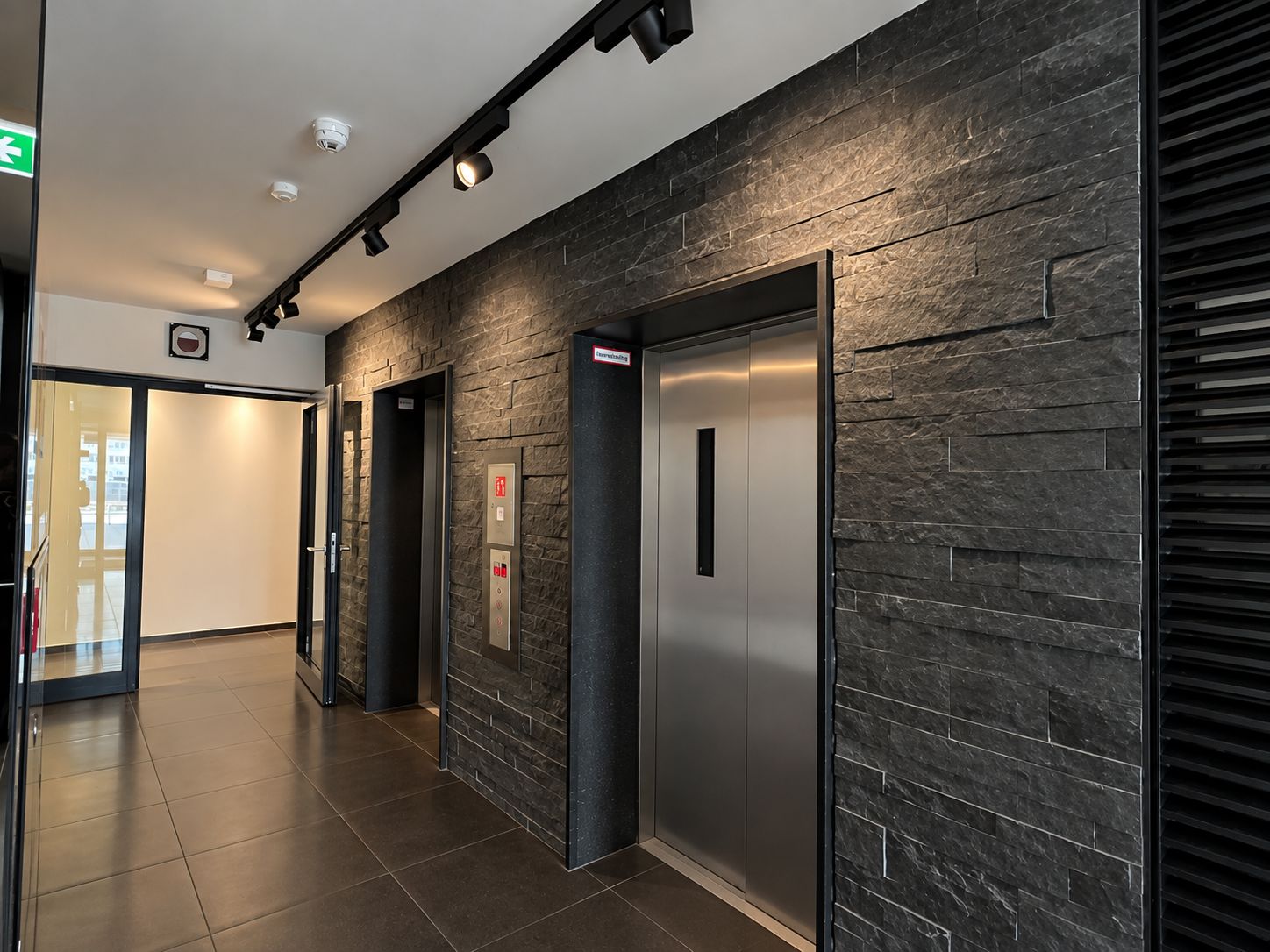 High-Quality Design Apartment With Loggia – Stylish Living In Düsseldorf, Pempelfort - 10