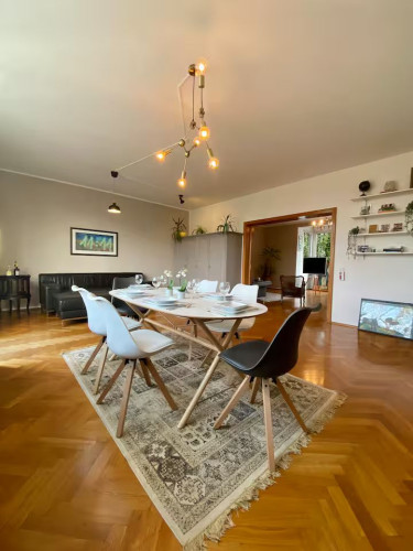 Bright 120 sqm apartment with balcony & garden view – quiet location in Aachen, ideal for longer stays