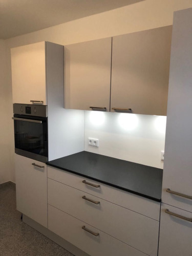 Gut ausgestattete 2 Zimmer Wohnung mit Balkon in bester Lage - Gallery - 18