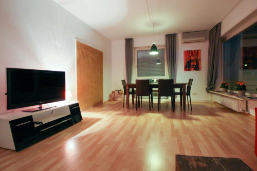 Central, quiet living at Karlsruhe main station with 3 bedrooms - Gallery - 16