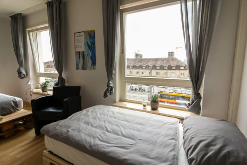 Central, quiet living at Karlsruhe main station with 3 bedrooms - Gallery - 15