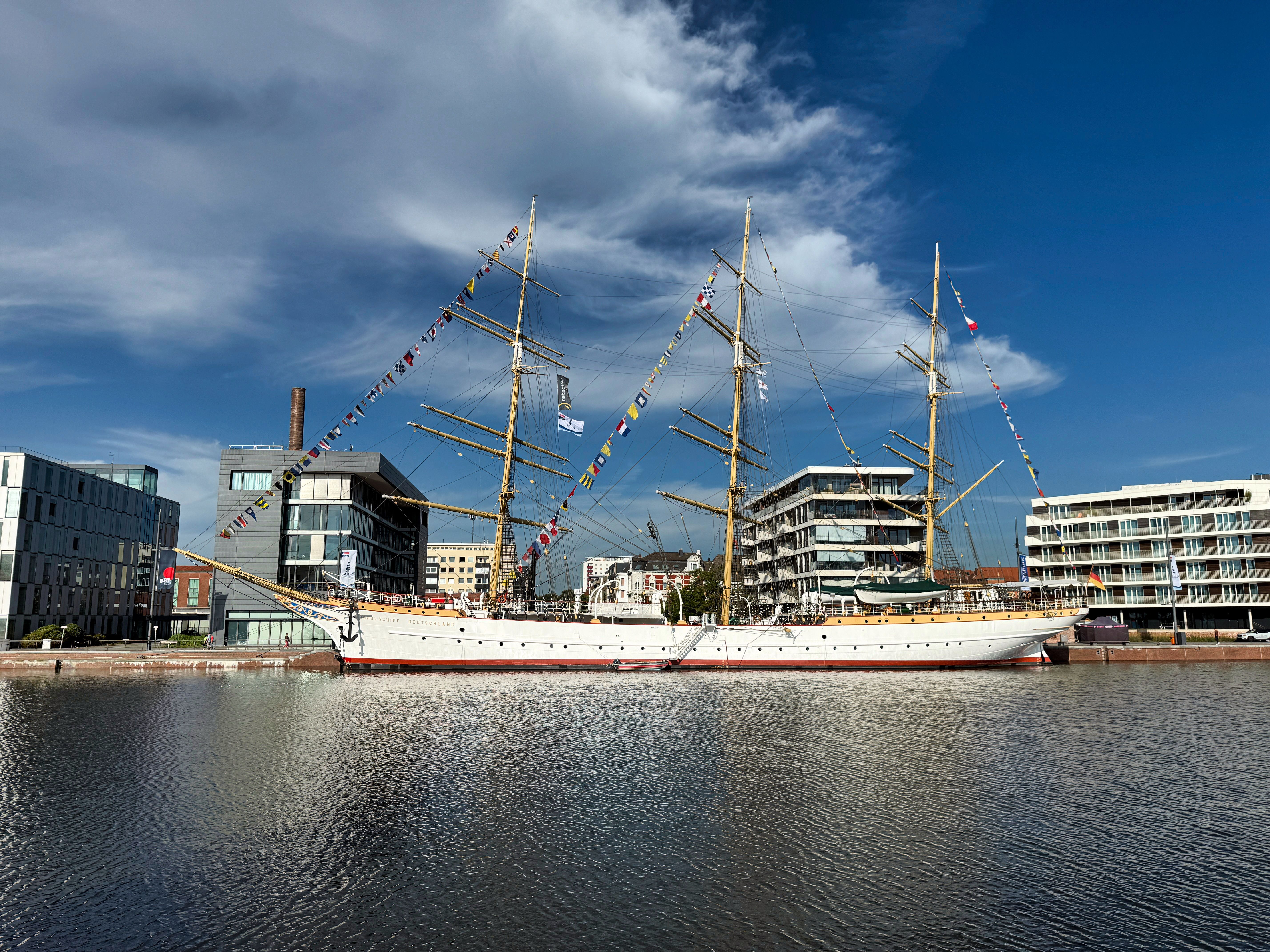 Captain's Nest: Stylish, Near Harbour, 2x Parking - 4