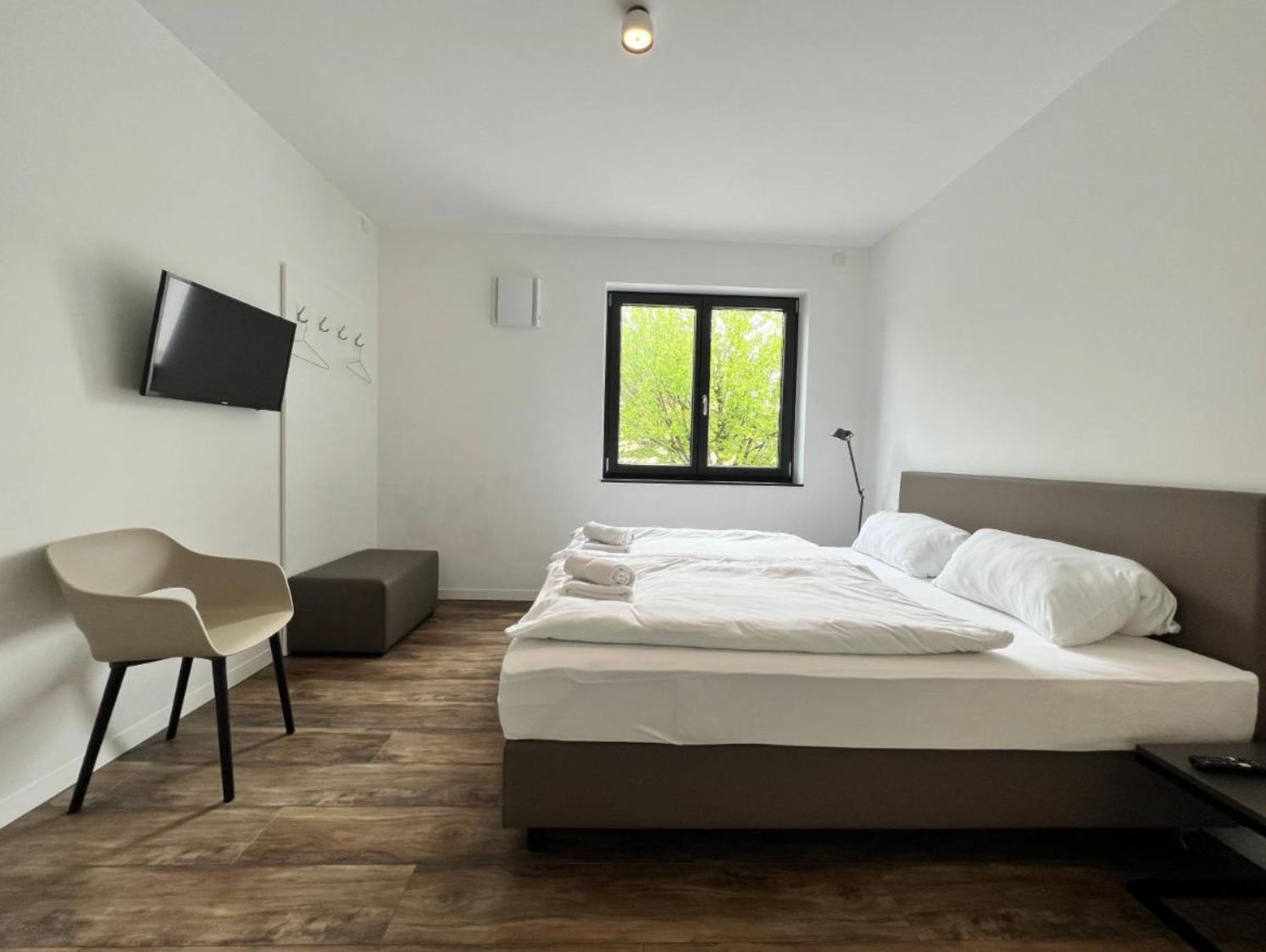 Lovely And Bright Suite - Great View! - 7