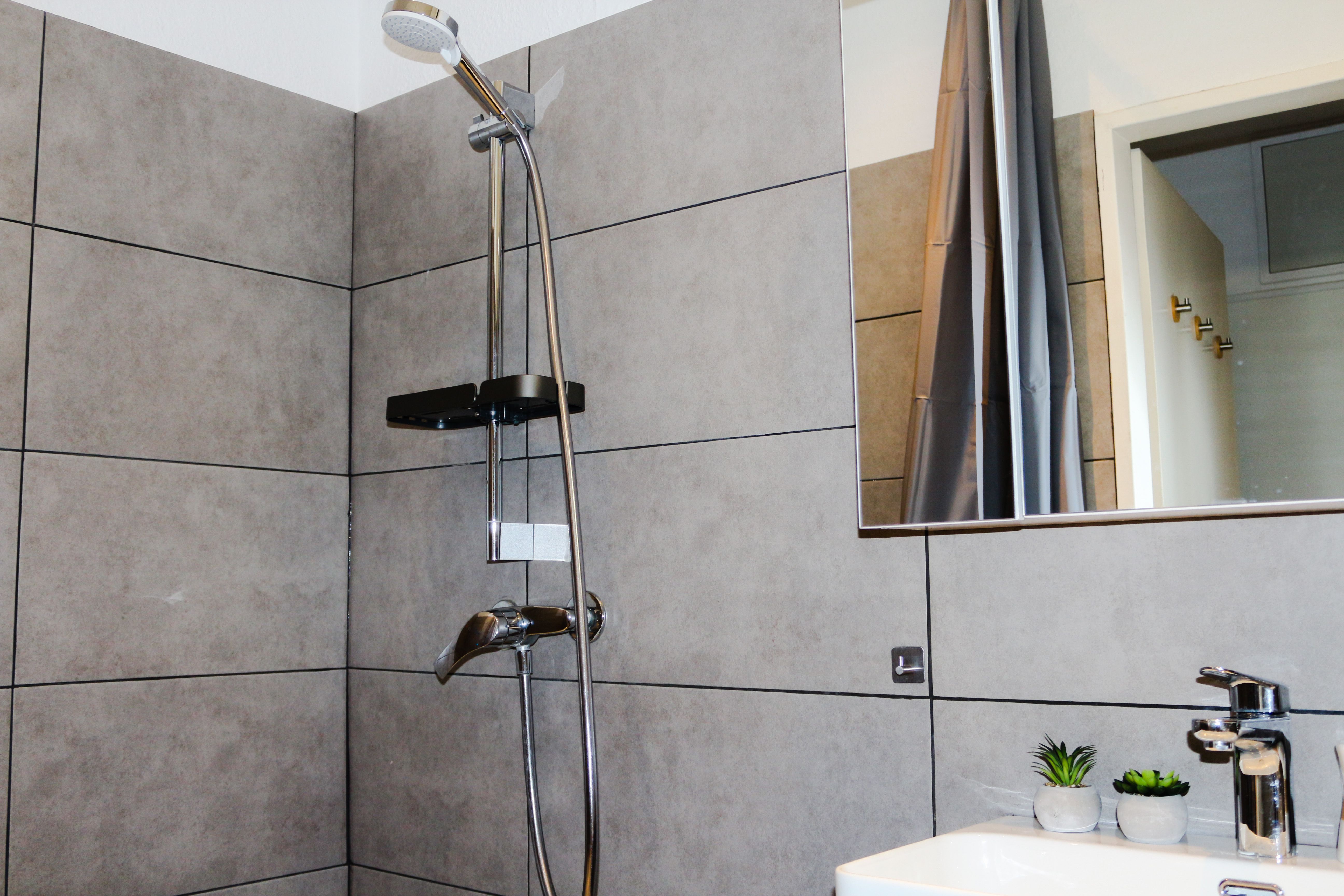 Modern 2-Room Apartment Directly At HSB / Neustadtswall Campus (All-Inclusive) - 7