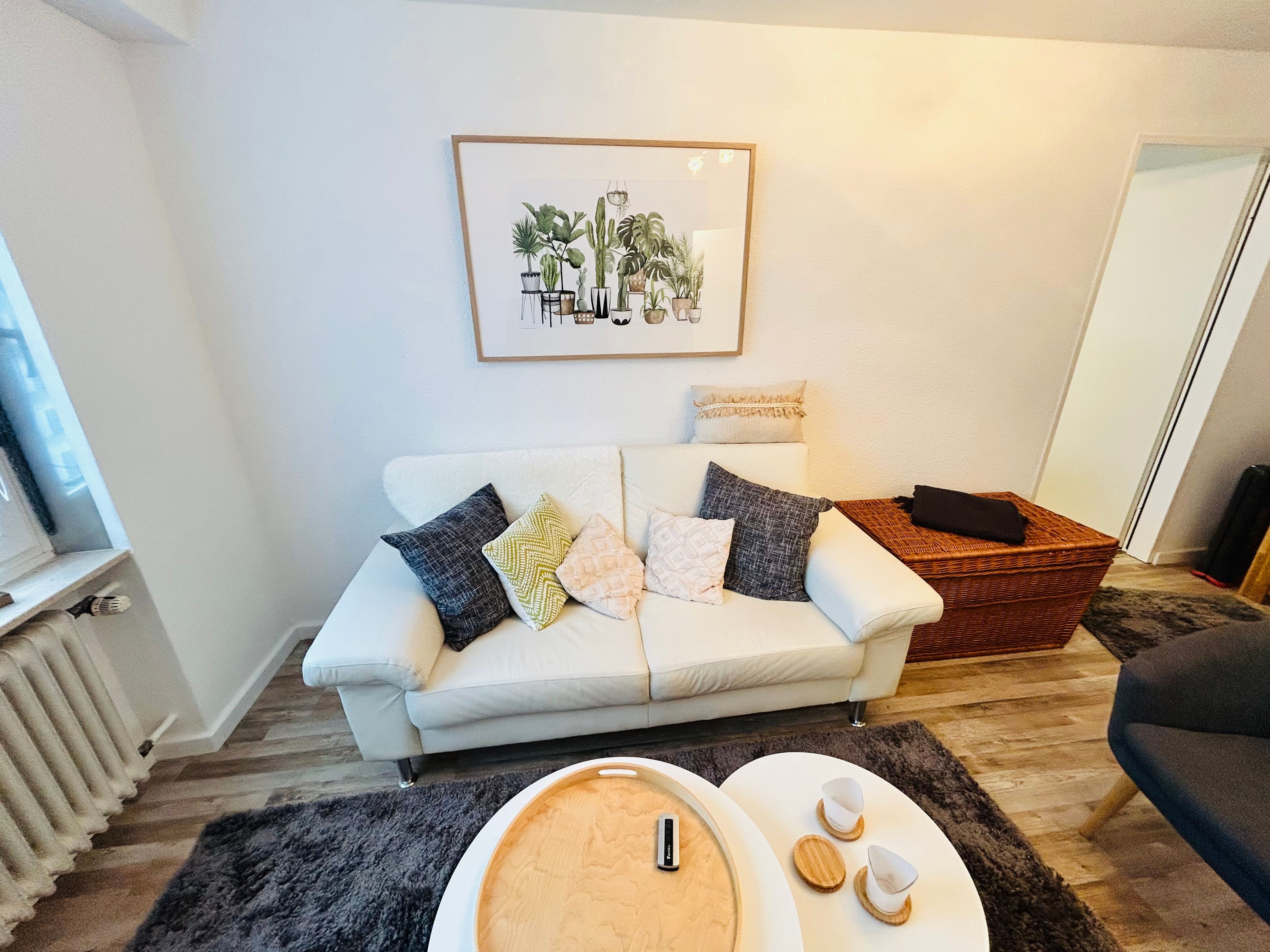 Schöne Barrierefreie 2 Zimmer Wohnung In Ruhigem Aber Zentralem Wohngebiet - 34