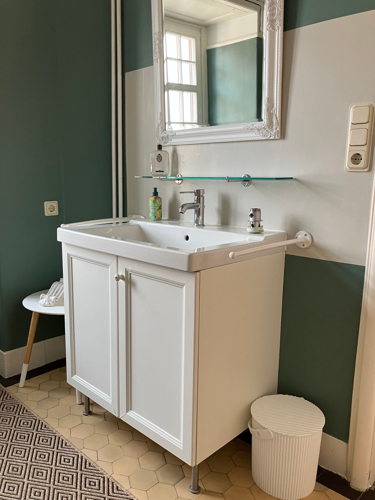 Prime Location In Staden! Live In A Magnificent Historic Landmark. - 13