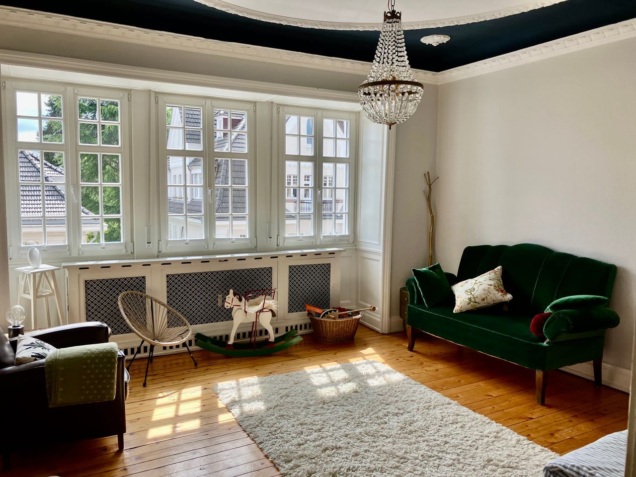Prime Location In Staden! Live In A Magnificent Historic Landmark. - 15