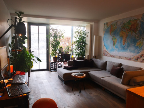 Tiny house apartment in Stuttgart South, next to Marienhospital and Erwin Schöttle platz