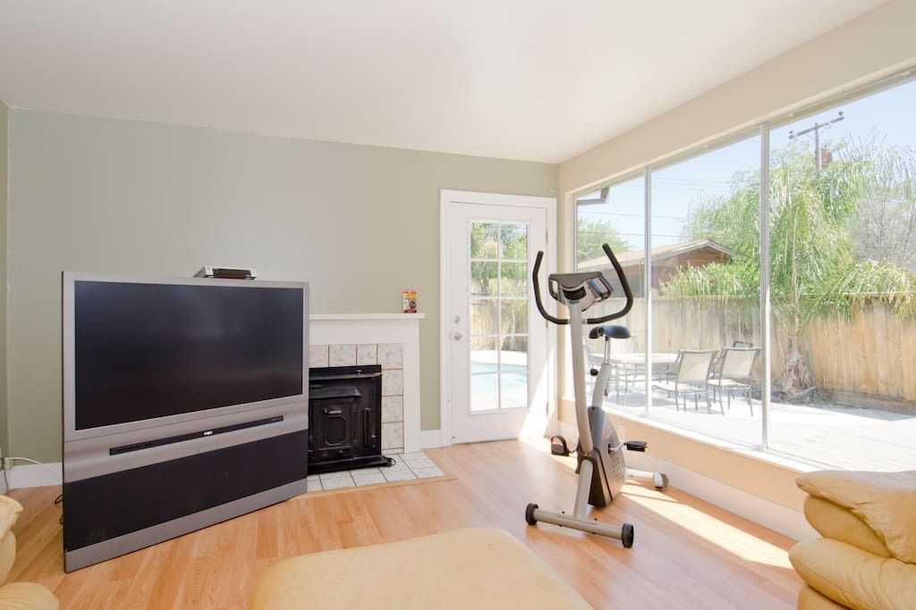Renovated Modern w/ Pool + Spa House