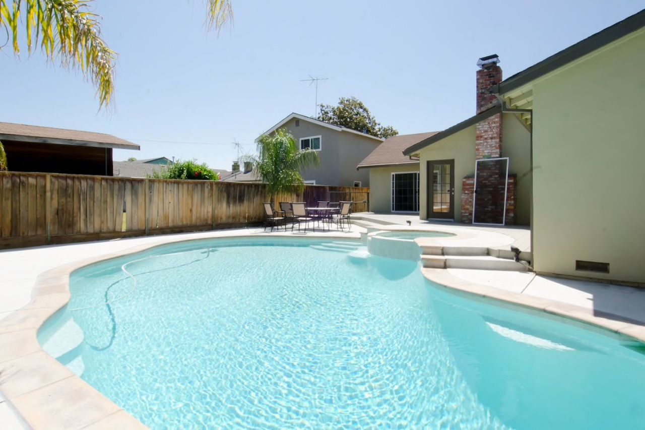 Renovated Modern w/ Pool + Spa House