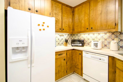 Barkley Home - Gallery - 28