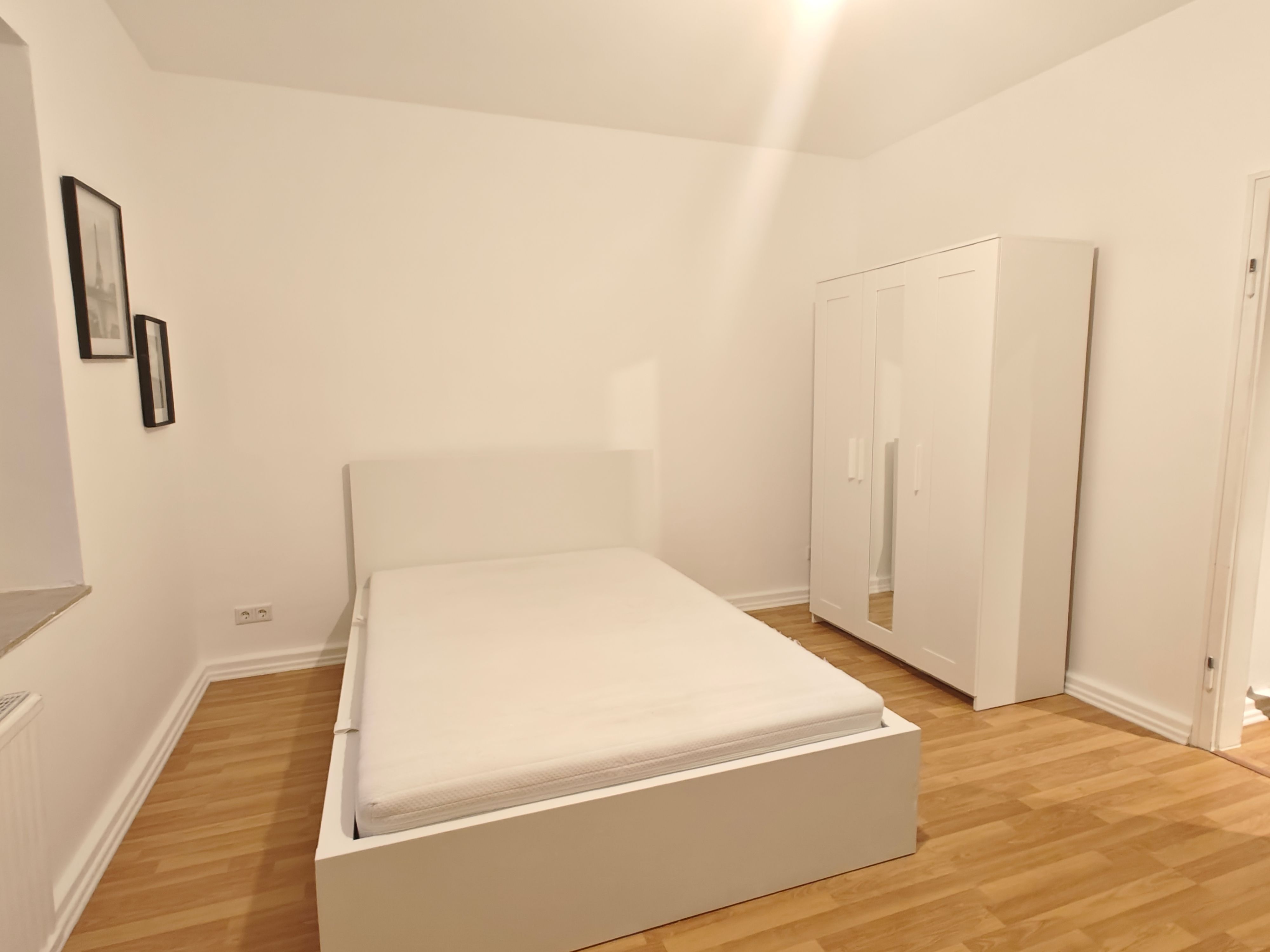 Single Apartment With Kitchen And Two Balconies - 8