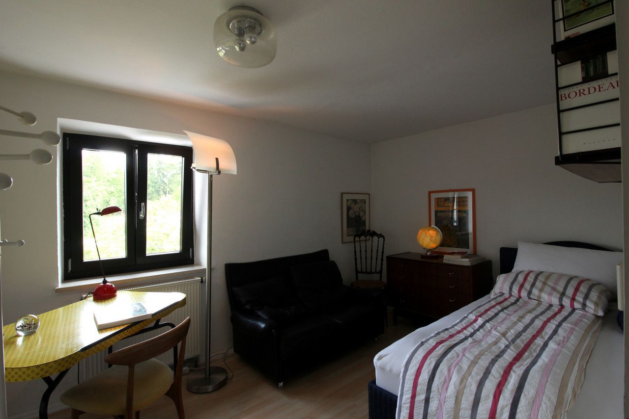 Cosy Eclectic Furnished Garden Oasis In The South Of The Beautiful City Of Landshut - 21