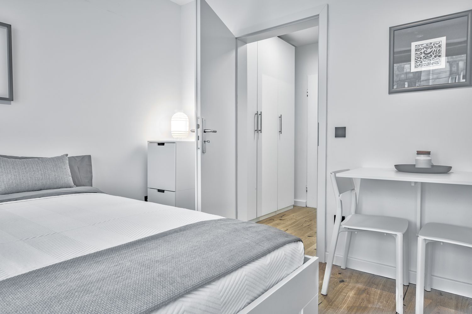 Wonderful & Nice Apartment Located In Düsseldorf - 6