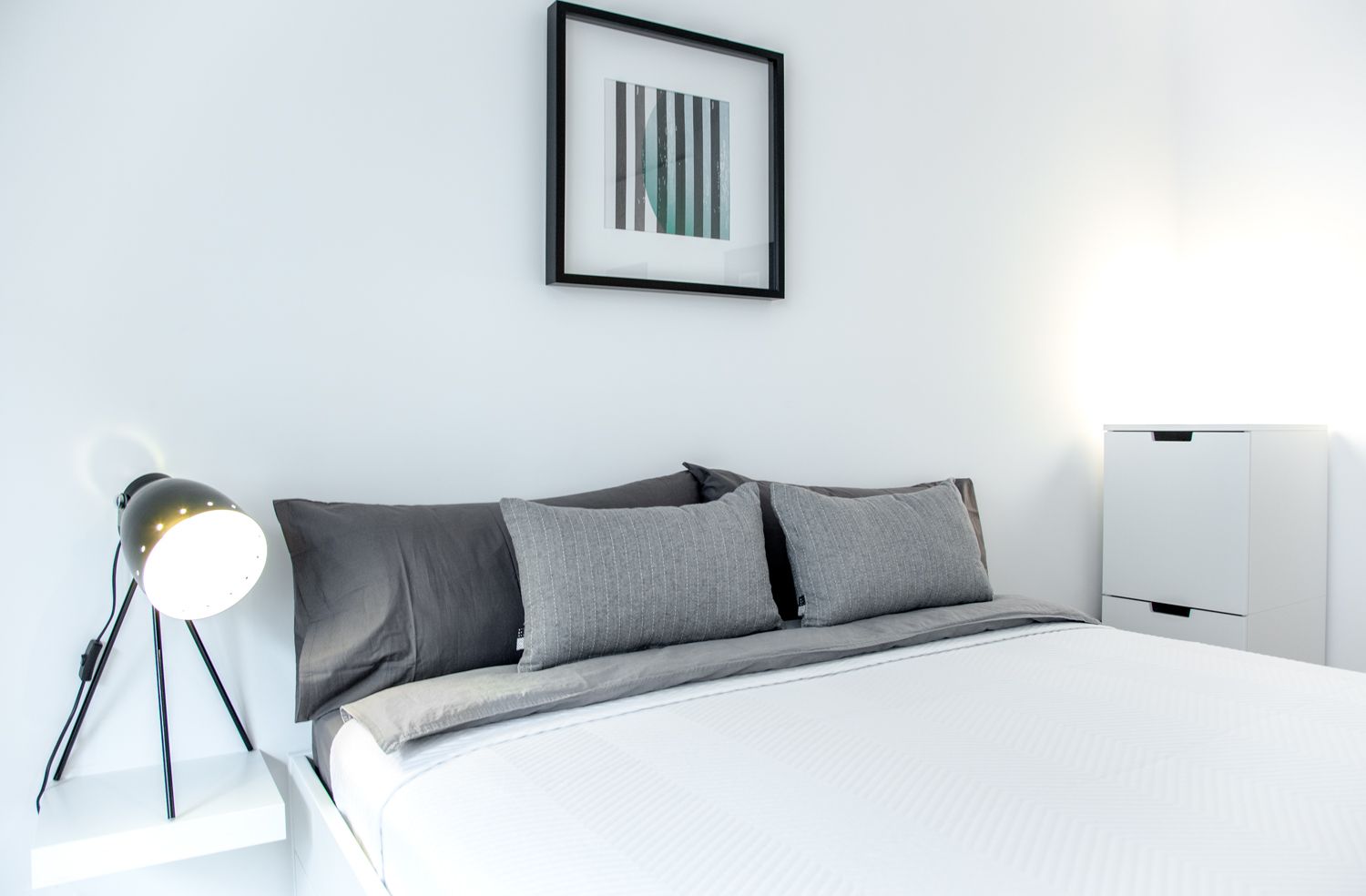 Wonderful & Nice Apartment Located In Düsseldorf - 8