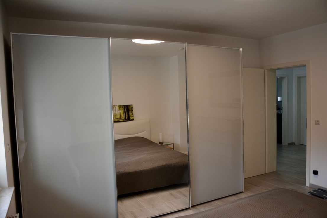 2 Room Apartment In The Greenery Very Well Furnished And Equipped In Neuss - 19