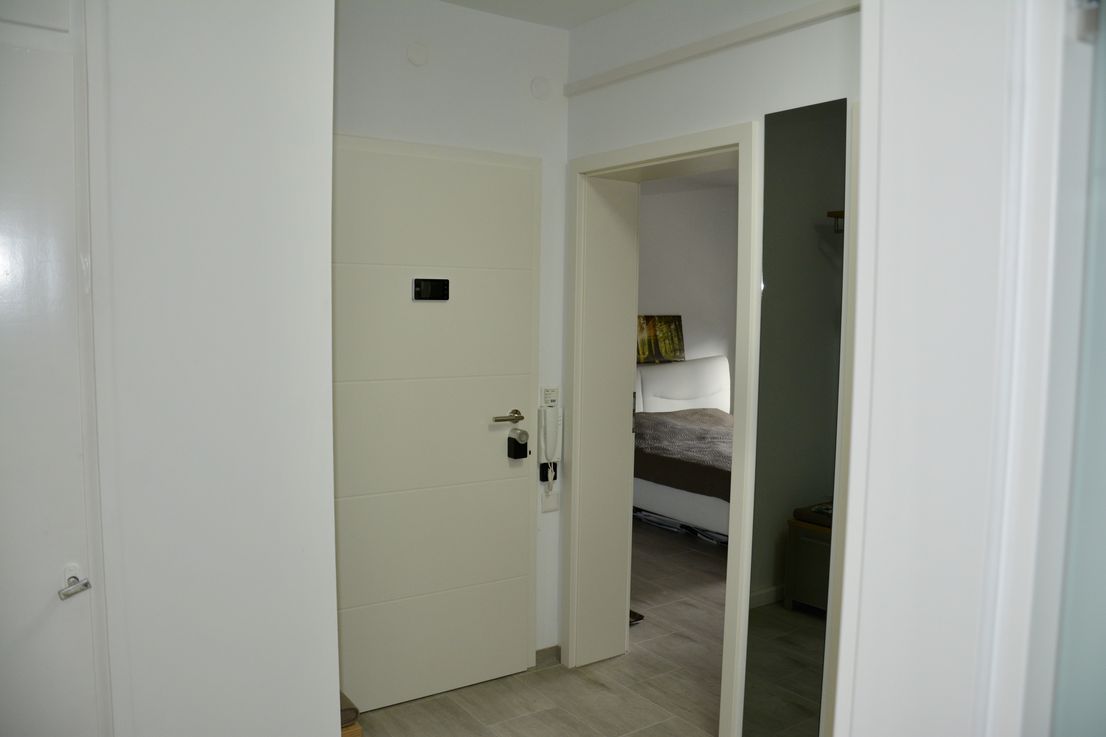 2 Room Apartment In The Greenery Very Well Furnished And Equipped In Neuss - 13