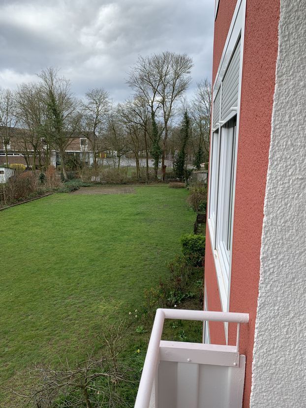 2 Room Apartment In The Greenery Very Well Furnished And Equipped In Neuss - 1