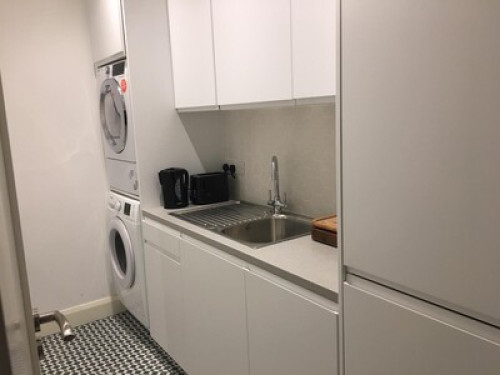 Room in family home. Females only - Gallery - 8