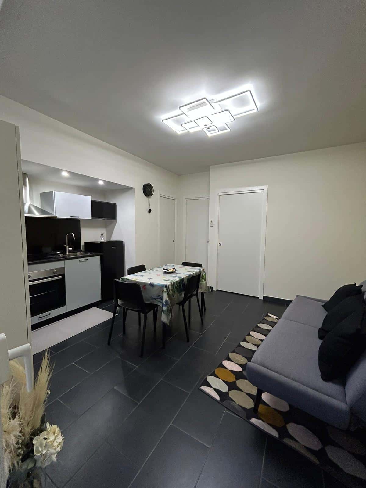 Apartment In Via Fortino Vecchio, Catania For 48 M² With 1 Bedroom - 1