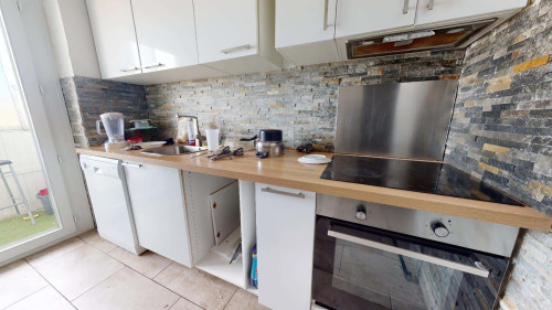 Room in Impasse Jean de Savignac, Marseille for 58 m² with 3 bedrooms - Gallery - 7