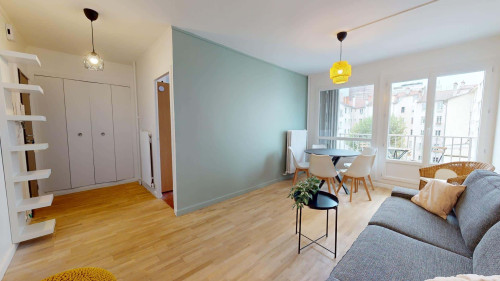 Room in Rue Robert, Lyon for 104 m² with 5 bedrooms - Gallery - 4