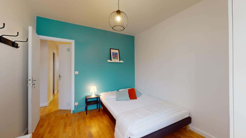 Room in Rue Robert, Lyon for 104 m² with 5 bedrooms - Gallery - 20