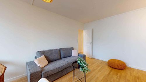 Room in Rue Robert, Lyon for 104 m² with 5 bedrooms - Gallery - 6