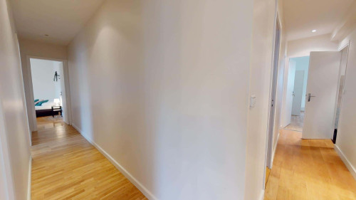 Room in Rue Robert, Lyon for 104 m² with 5 bedrooms - Gallery - 16