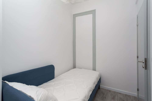 Room 2 - Rua do Desterro 9 3