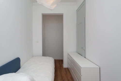 Room 3 - Rua do Desterro 9 3