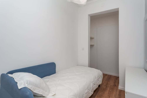 Room 3 - Rua do Desterro 9 3