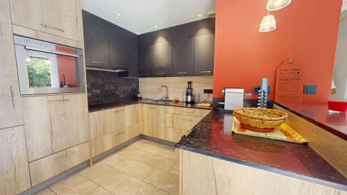 Room in Impasse Alexandre Aujas, Lyon for 145 m² with 4 bedrooms - Gallery - 16