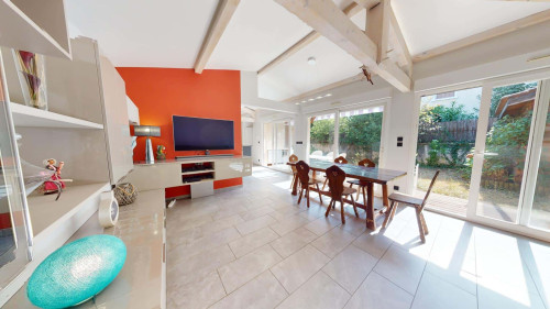 Room in Impasse Alexandre Aujas, Lyon for 145 m² with 4 bedrooms - Gallery - 17