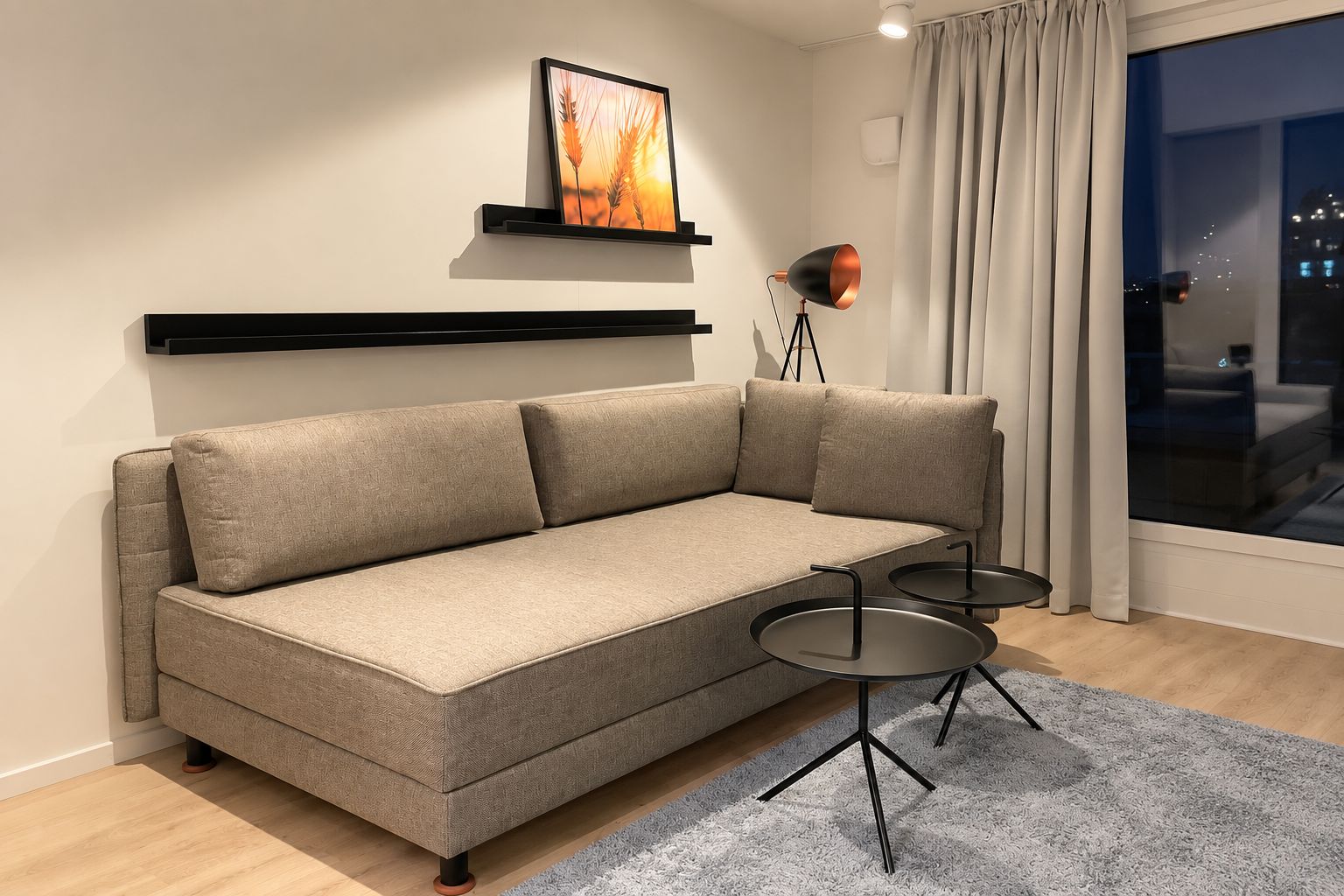 Modern Business Apartment With Private Balcony & Skyline View - 8