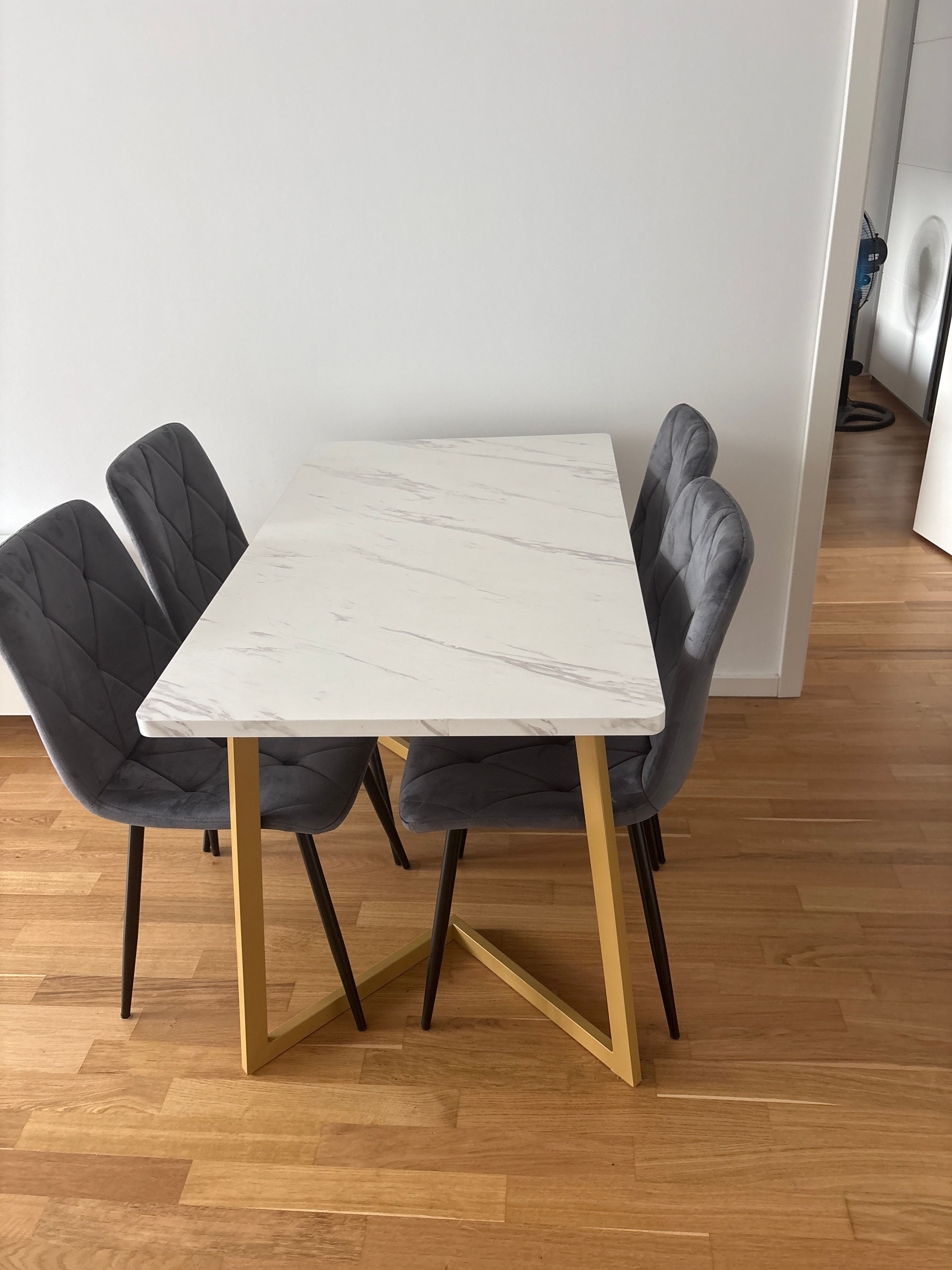 Modern Furnished 2-Room Apartment With Balcony In Frankfurt-Gallus - 10