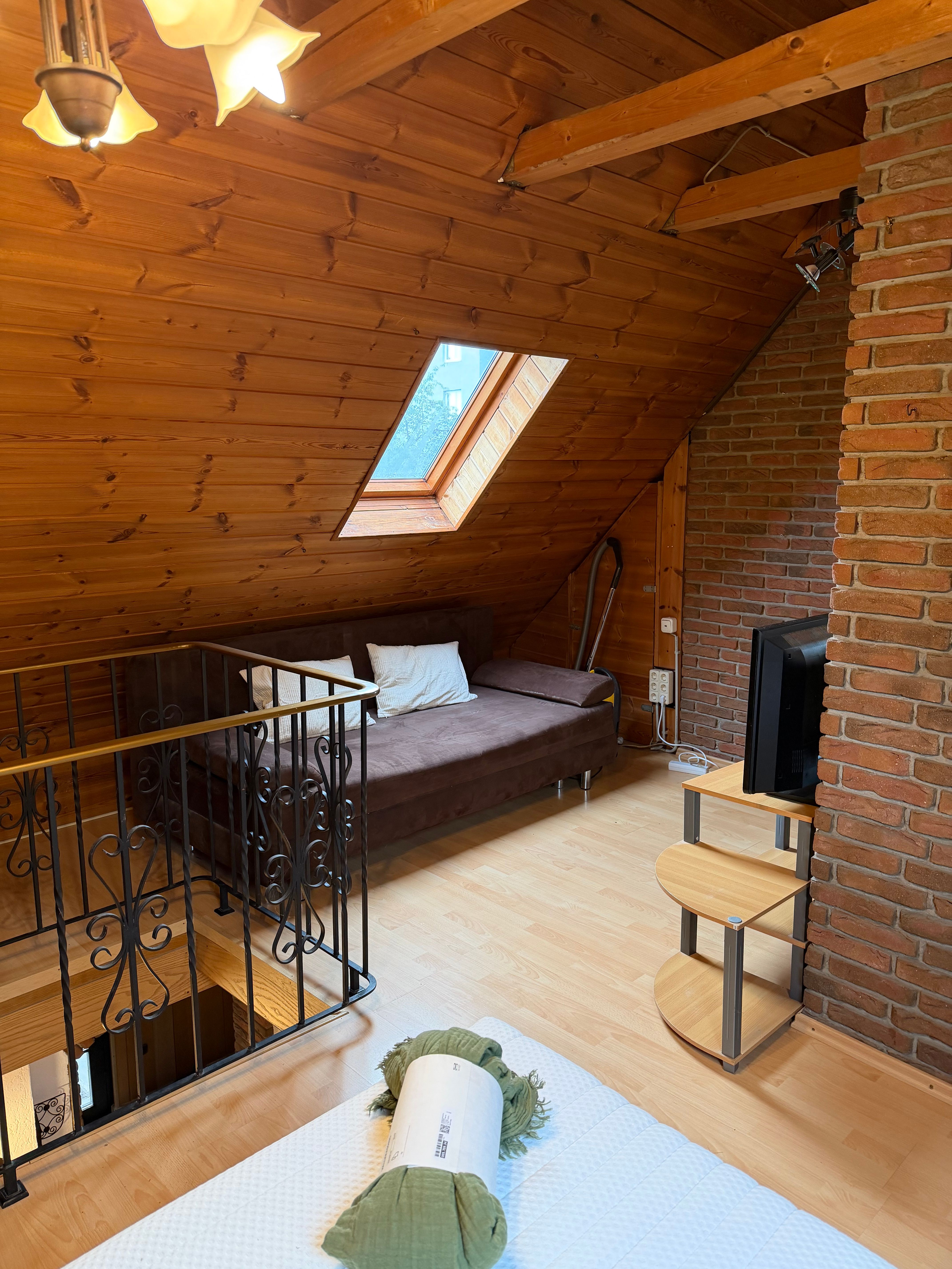 Nice, Cozy Apartment Located In Hamm - 2