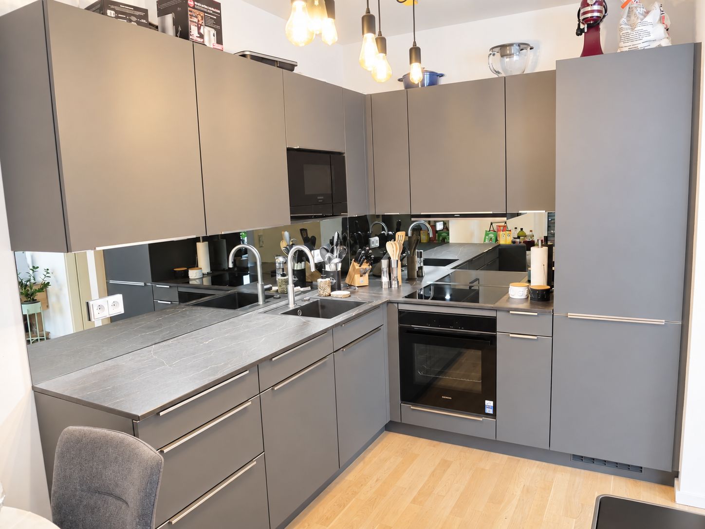 Modern, Fully Furnished 70 Sqm Apartment With A Large Terrace - 24