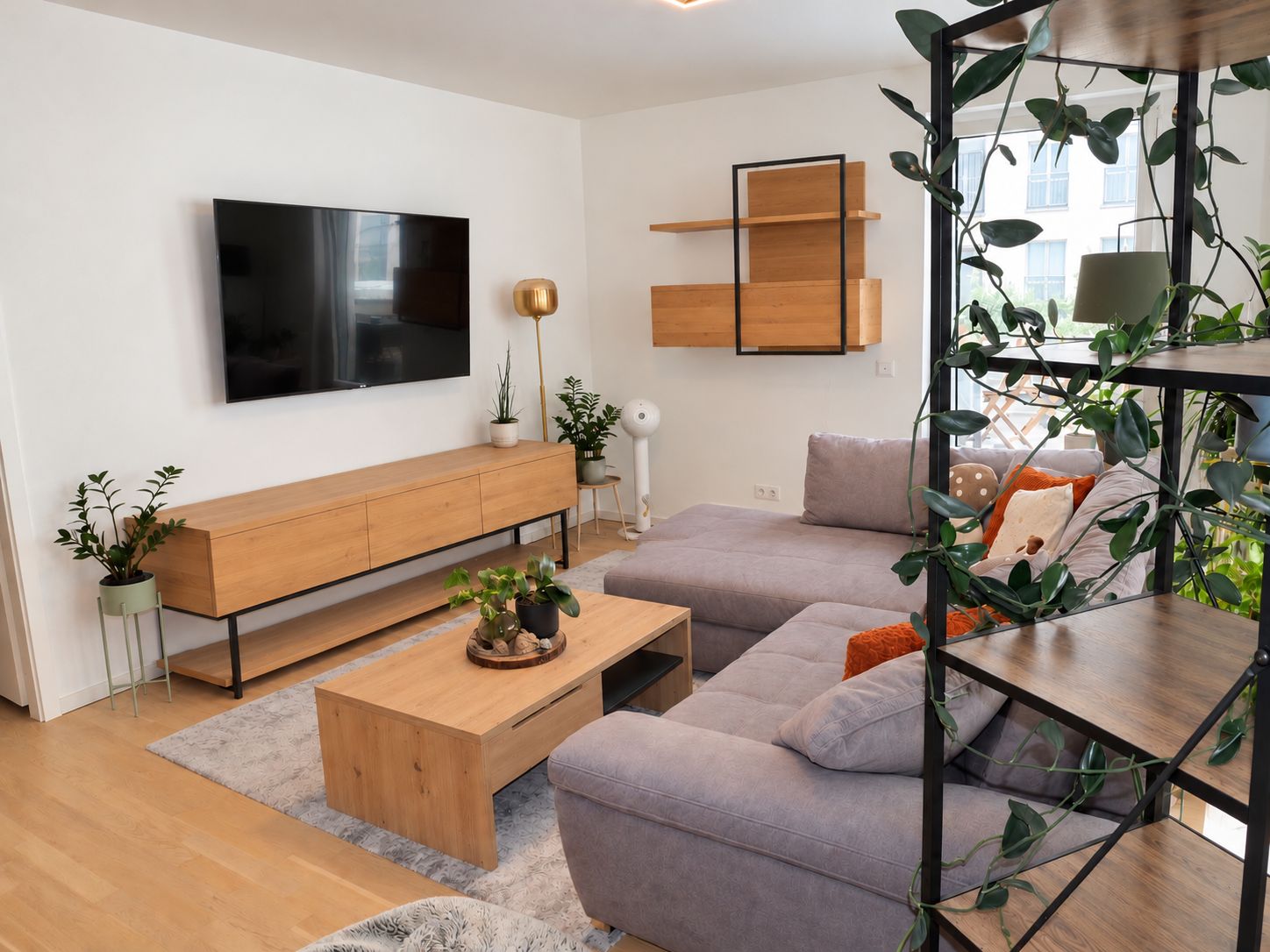 Modern, Fully Furnished 70 Sqm Apartment With A Large Terrace - 26