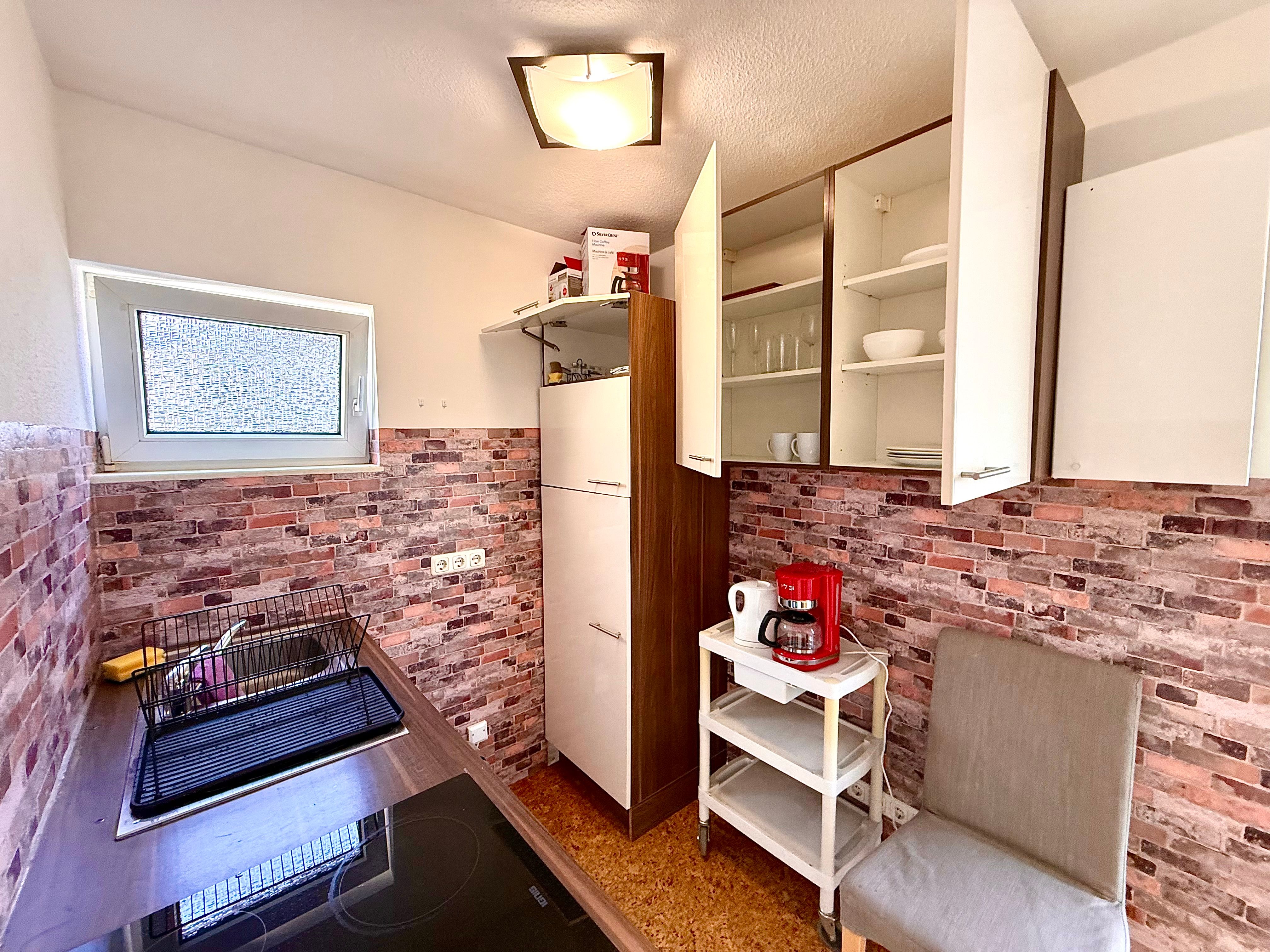 Spacious And Comfortable Suite - 5