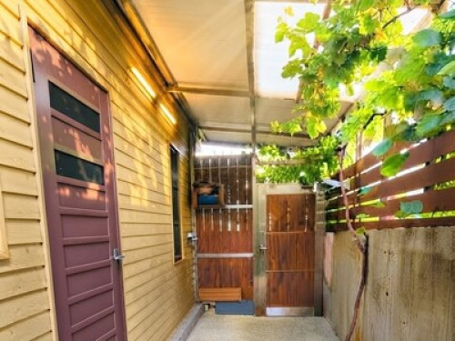 A standalone wooden cabin-style vil - Gallery - 10