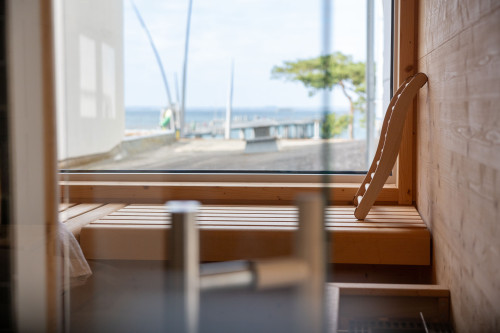 Beachfront Loft-style Design Apartment with Sauna - Gallery - 10