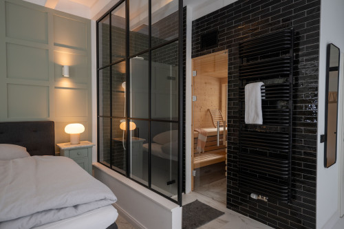 Beachfront Loft-style Design Apartment with Sauna - Gallery - 11