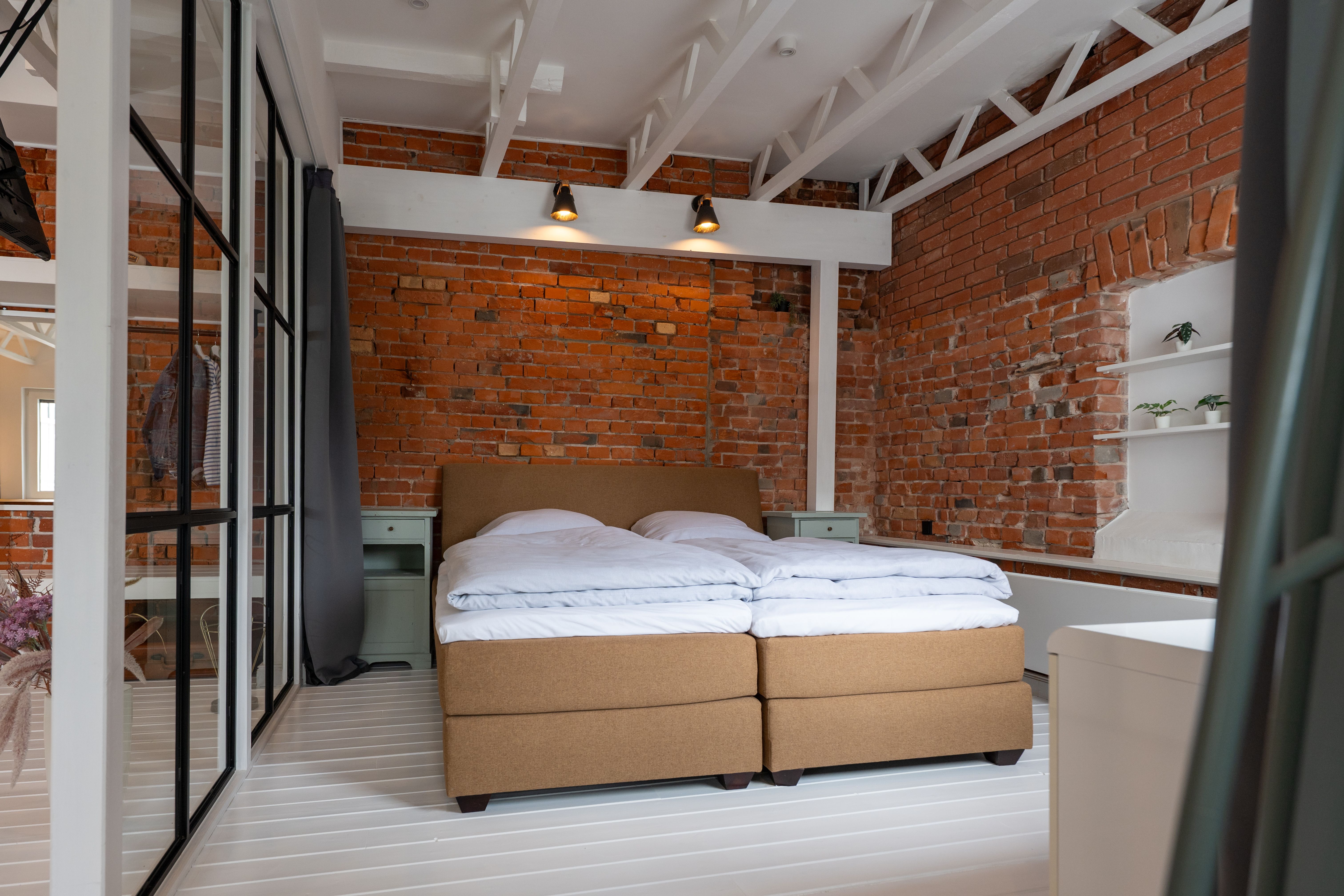 Beachfront Loft-Style Design Apartment With Sauna - 11