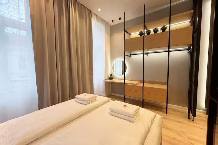 Apartment 10 - 2