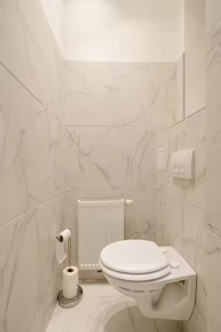 Apartment 22 - 8